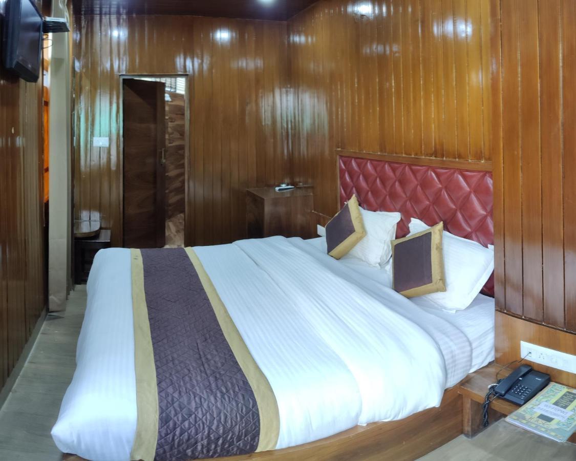 Hotel India House Dharamshala Esterno foto