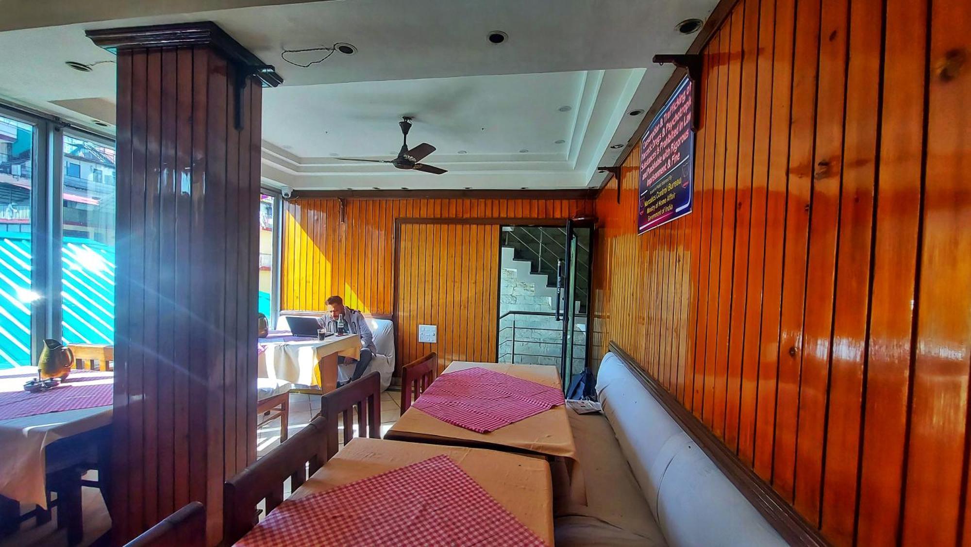 Hotel India House Dharamshala Esterno foto